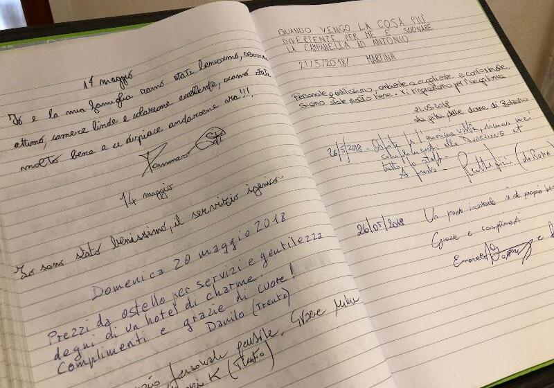 هاستل Domus Clugiae