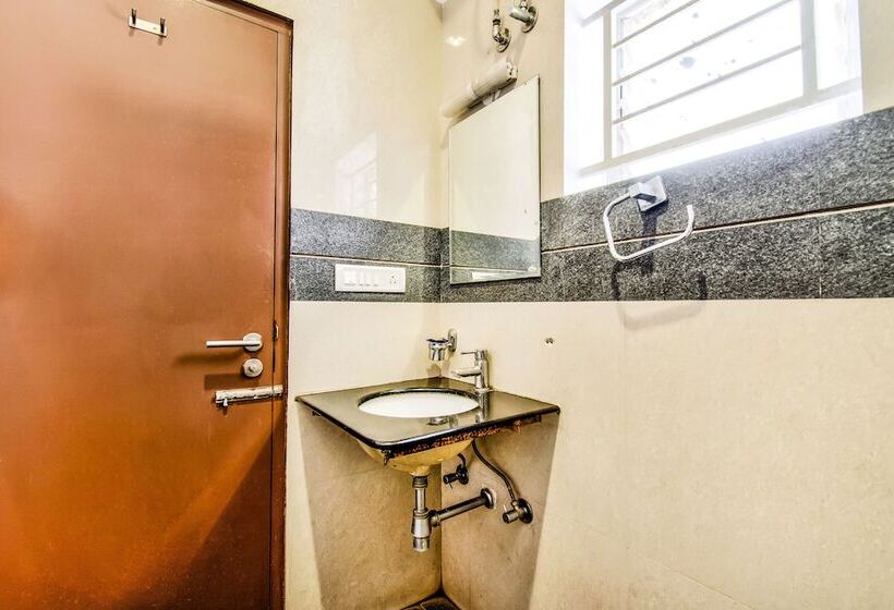 Fabhotel Kings L Grand