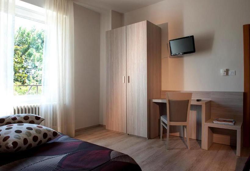 فندق Albergo Valentina