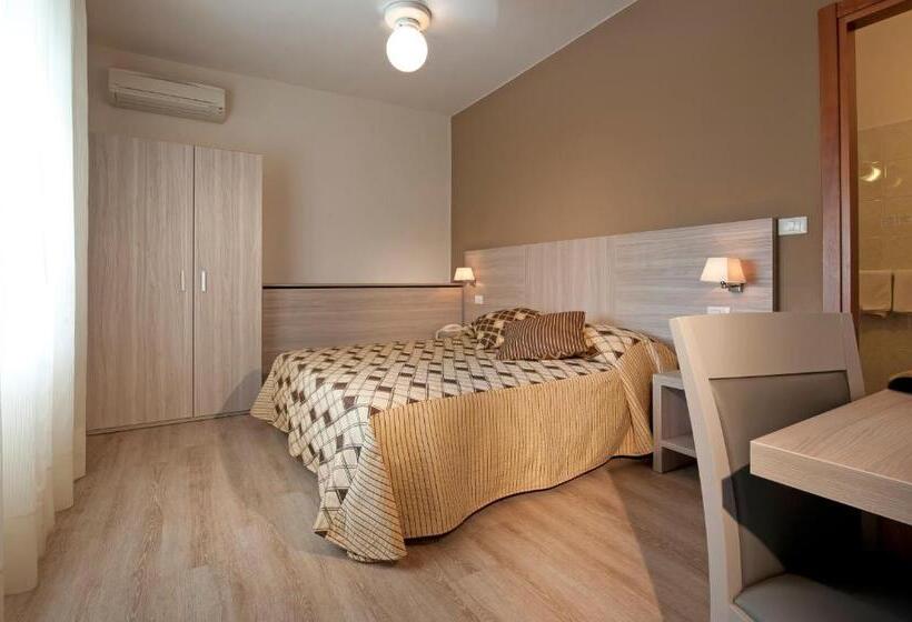 فندق Albergo Valentina