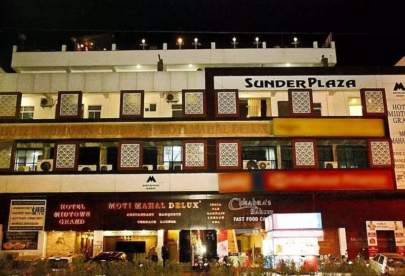 Hotelli Midtown Grand