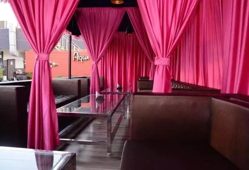 Hotelli Midtown Grand