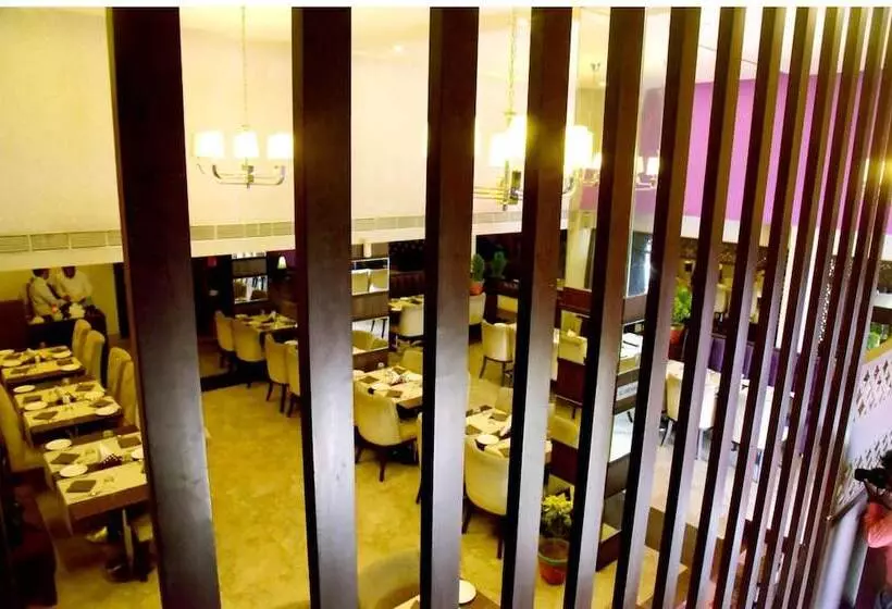 Hotelli Midtown Grand