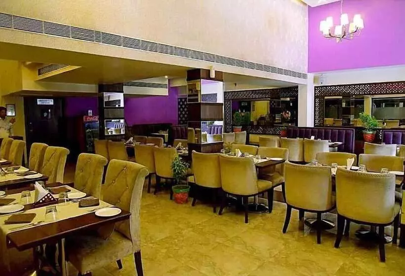 Hotelli Midtown Grand