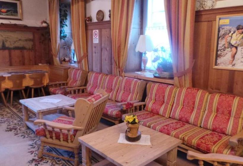 בית מלון כפרי Pordoi Fam Furgler