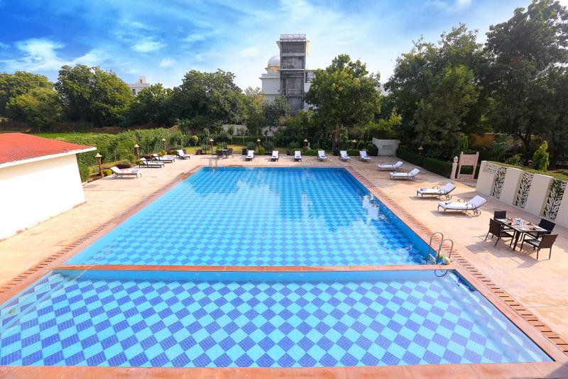 호텔 Regenta Resort Vanya Mahal