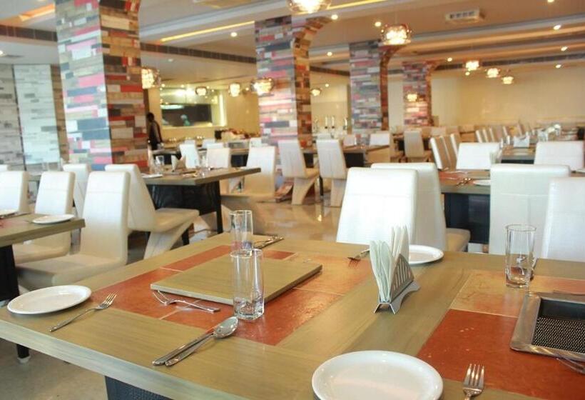 ホテル Vijay Elanza