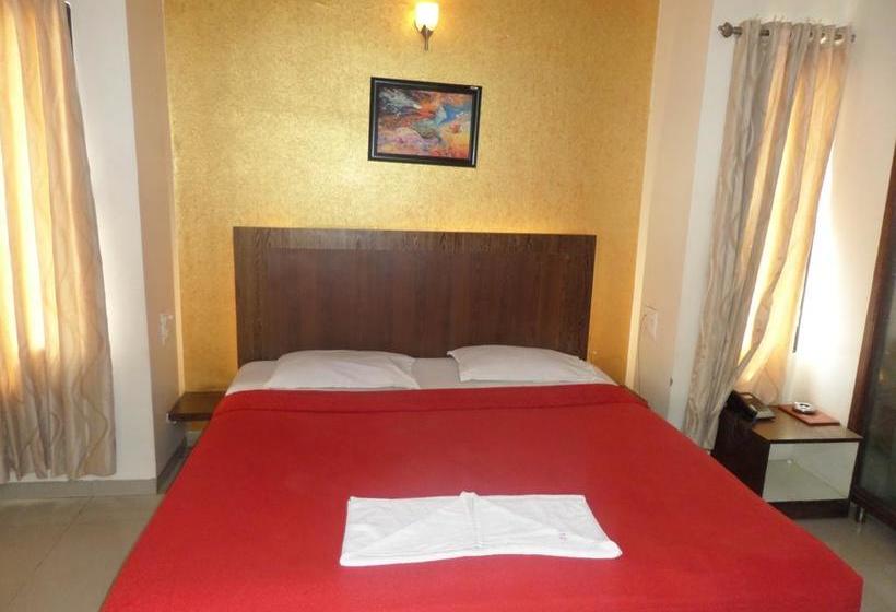 Hotelli Vrindavan Deluxe