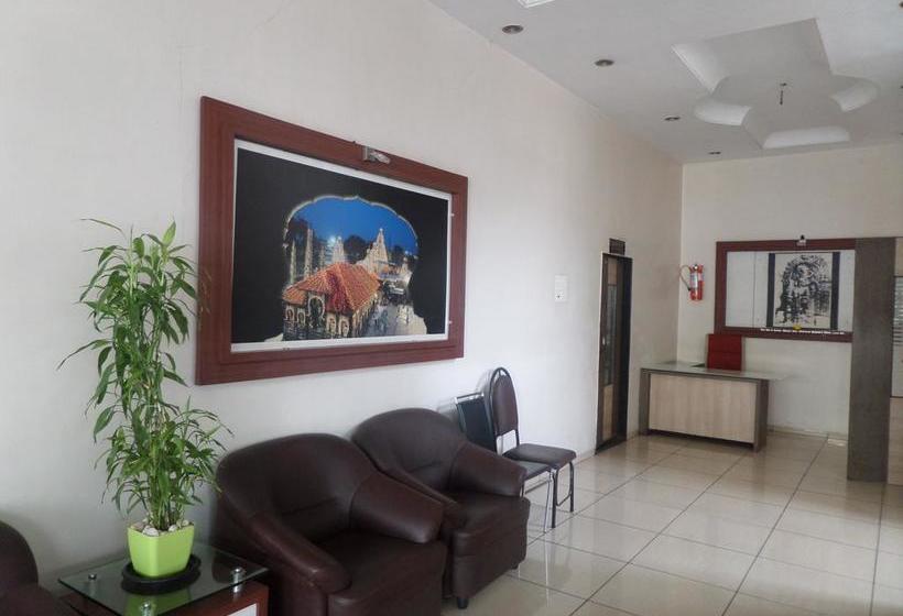 Hotelli Vrindavan Deluxe