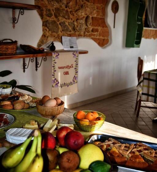 مبيت وإفطار Fattoria La Traccia