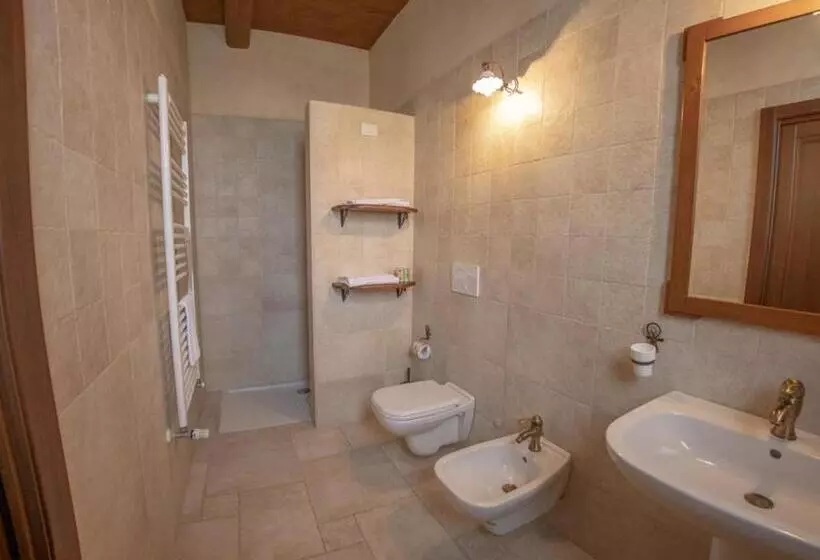 Aamiaismajoitus (B&B) Masseria Chinunno