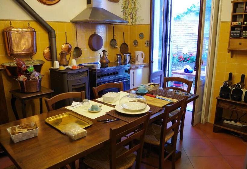 مبيت وإفطار Villa Puccini