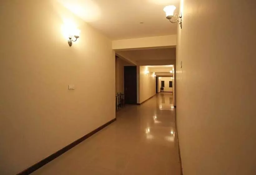 Hotelli New S K Regency