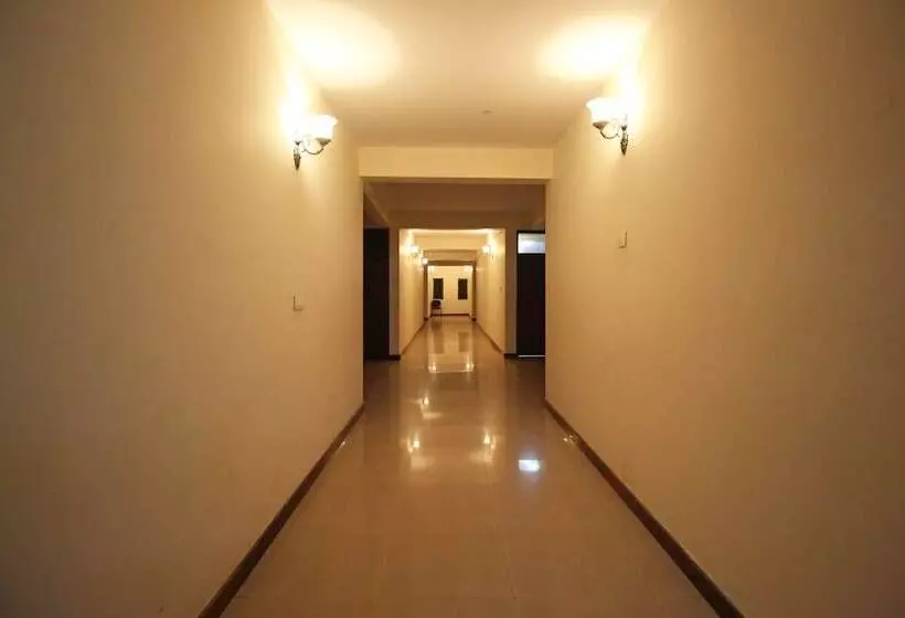 Hotelli New S K Regency
