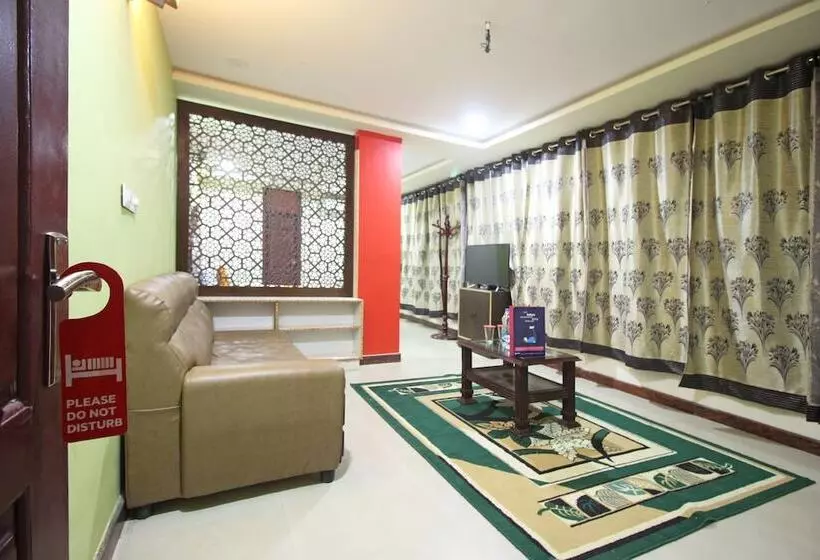Hotelli New S K Regency