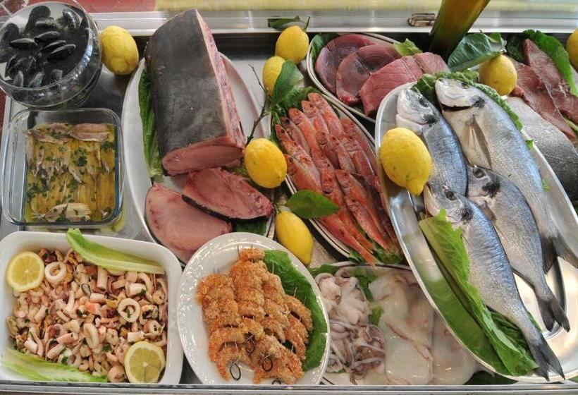 בית מלון כפרי Ristorante Thomas