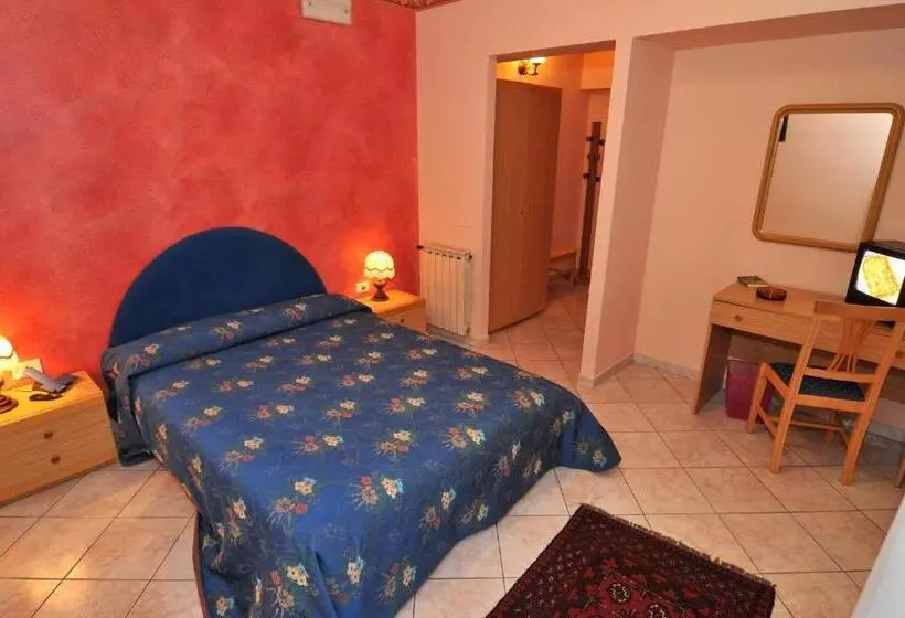 ホテル Ristorante Thomas