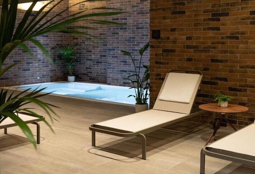 Axel Hotel Bilbao - Adults Only