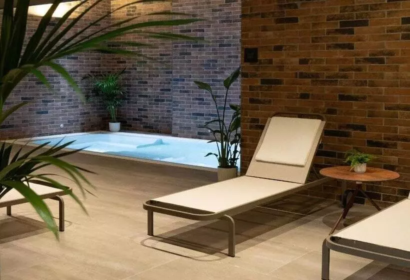 Axel Hotel Bilbao - Adults Only