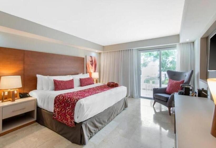 هتل Celuisma Playa Dorada All Inclusive