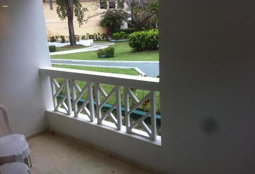 هتل Celuisma Playa Dorada All Inclusive