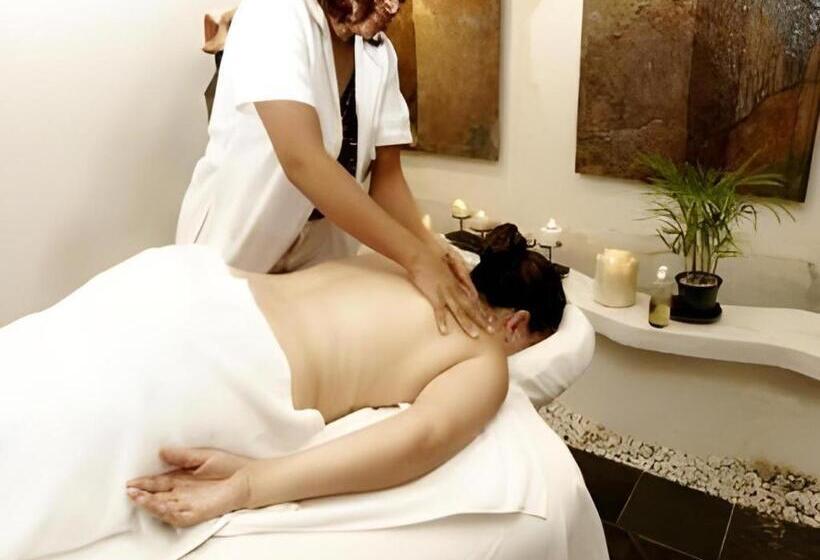 هتل Celuisma Playa Dorada All Inclusive