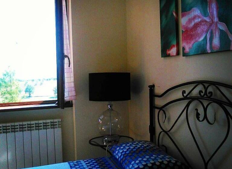 مبيت وإفطار Casale Il Cerqueto