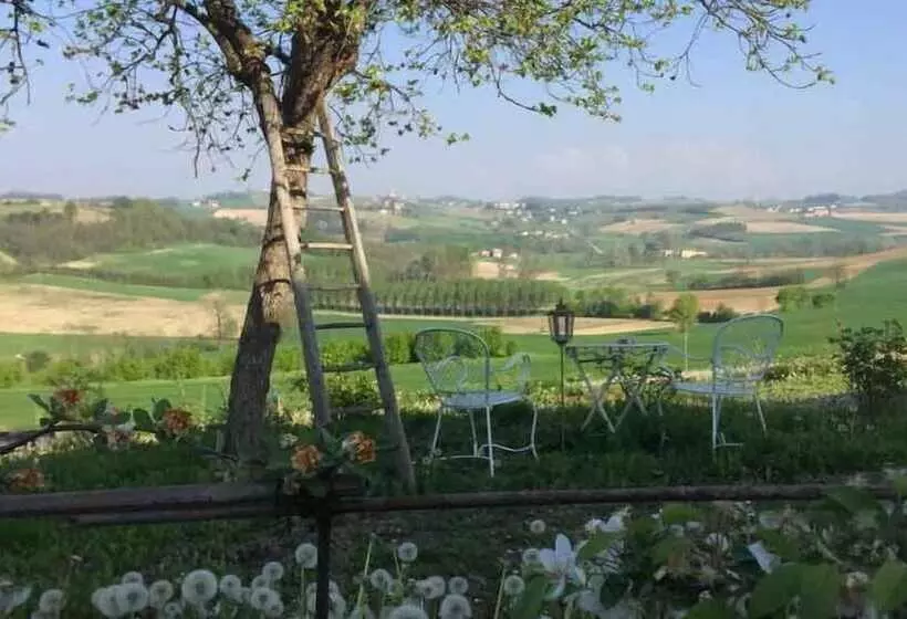 Aamiaismajoitus (B&B) Casale Osvalda