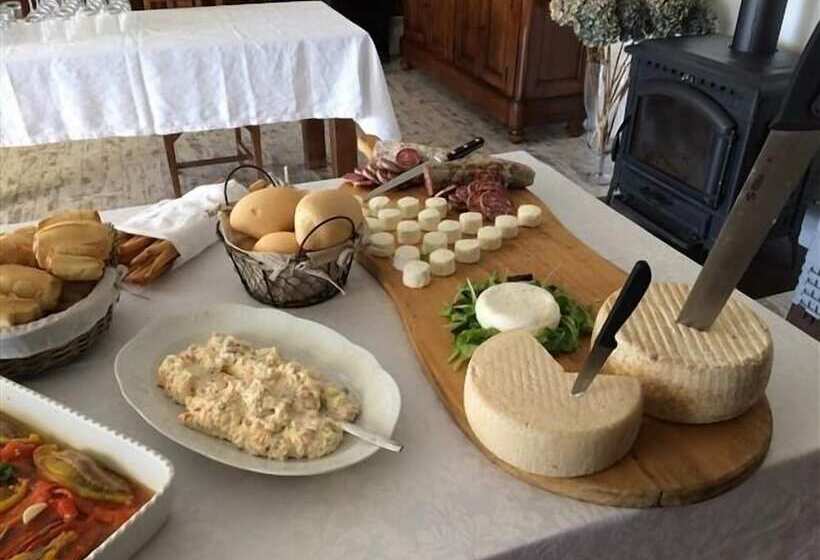 مبيت وإفطار Casale Osvalda