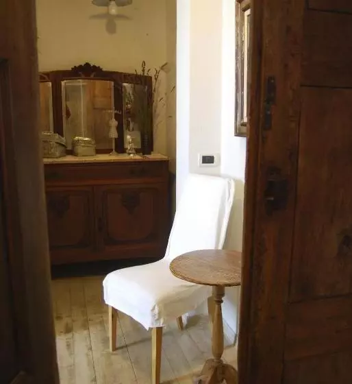 Aamiaismajoitus (B&B) Casale Osvalda