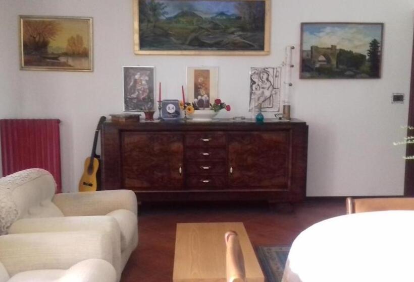 住宿加早餐  Il Nido Del Pettirosso