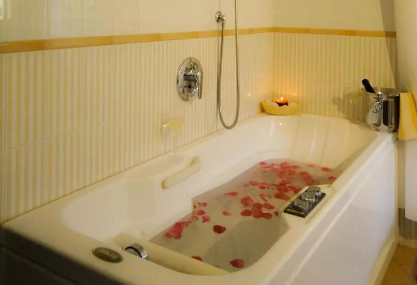 ベッドアンドブレックファースト La Gaggia Guest House