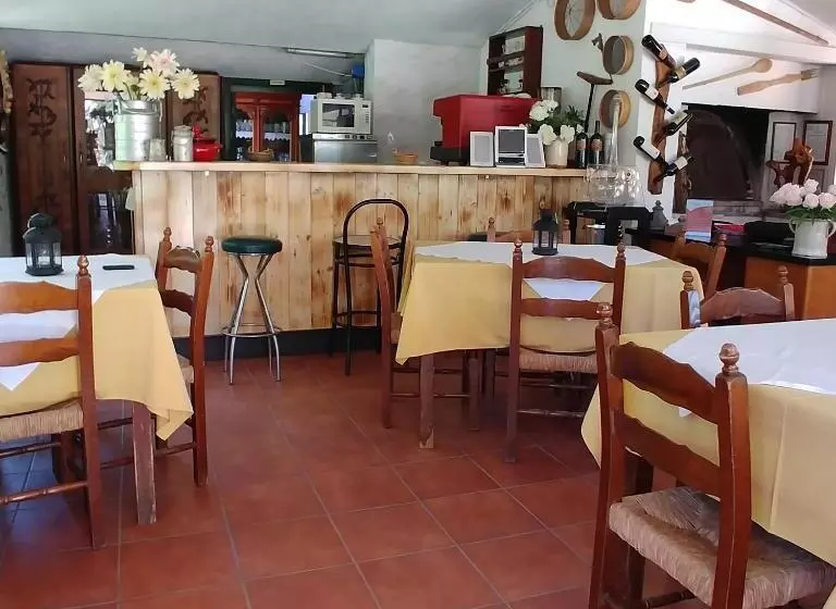 Aamiaismajoitus (B&B) La Piana Degli Ulivi