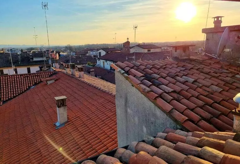 تختخواب و صبحانه Le Stanze Del Cardinale