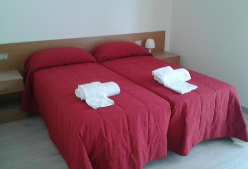 בית מלון כפרי Albergo Bar Ristorante Alla Rama