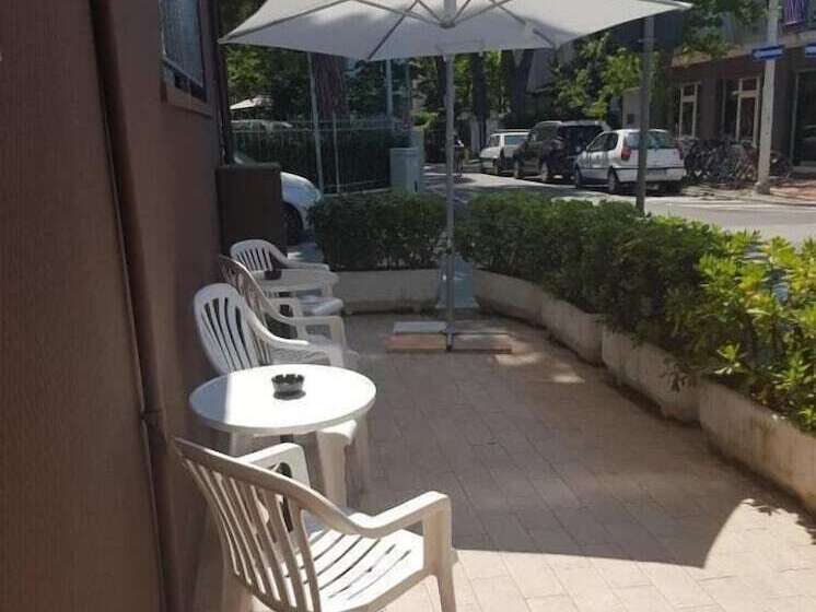 בית מלון כפרי Byron