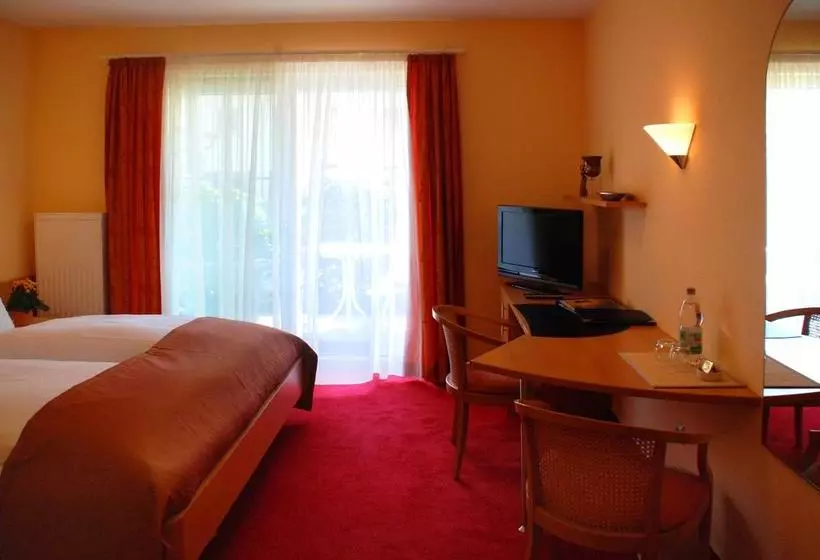 Hotelli Im Winkel Appartements Und Zimmer