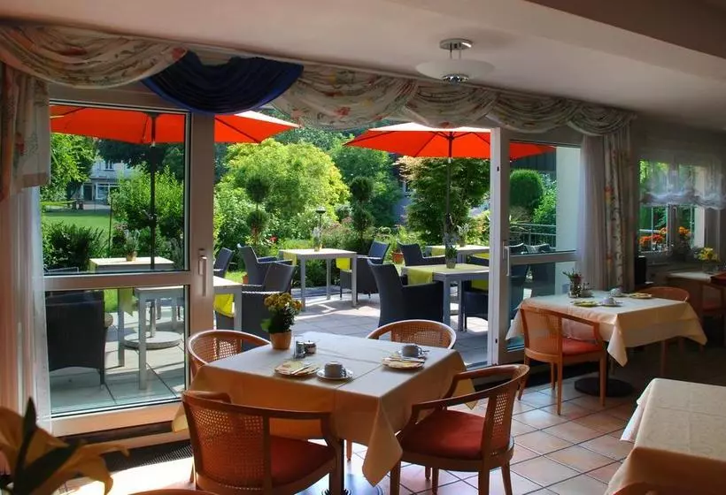 Hotelli Im Winkel Appartements Und Zimmer