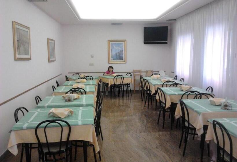 בית מלון כפרי Nuova Doel