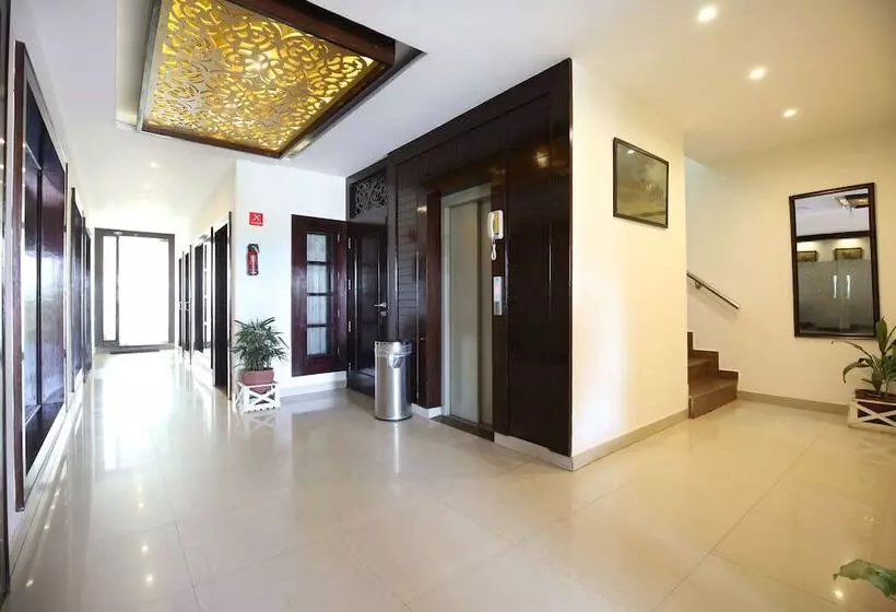 Hotelli Umed Grand