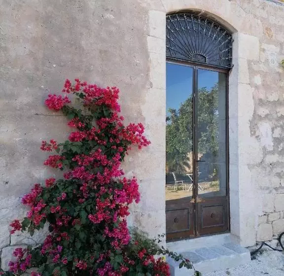 Il Baglio Di Kharrub Rural Guest House