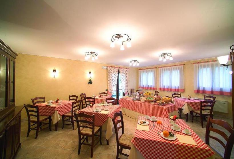 ベッドアンドブレックファースト Alloggio Franciscus