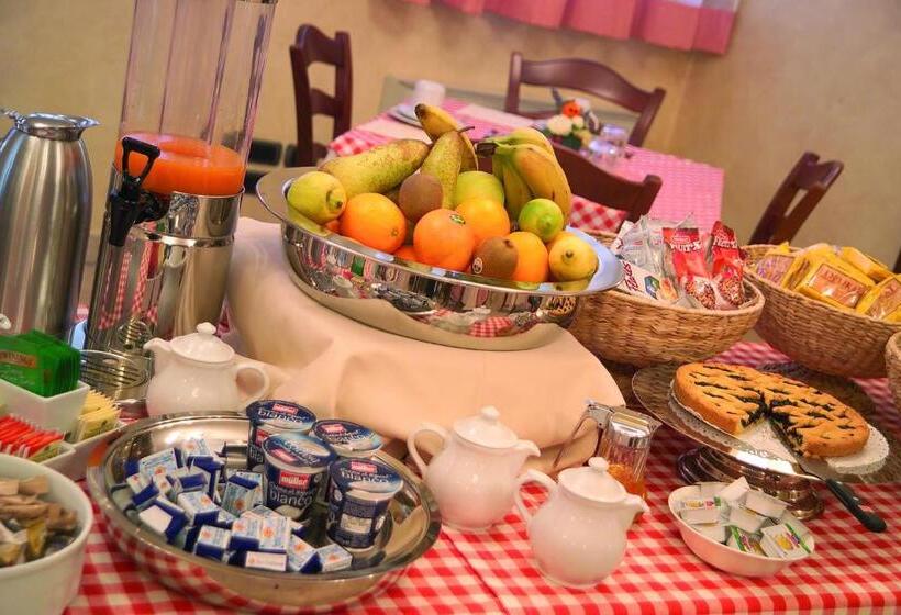 ベッドアンドブレックファースト Alloggio Franciscus