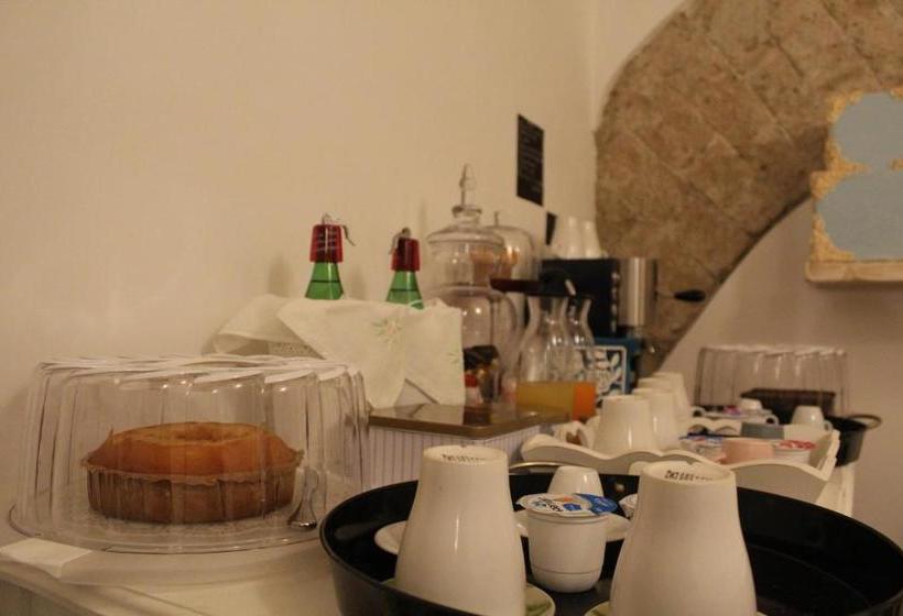 تختخواب و صبحانه Il Campanile