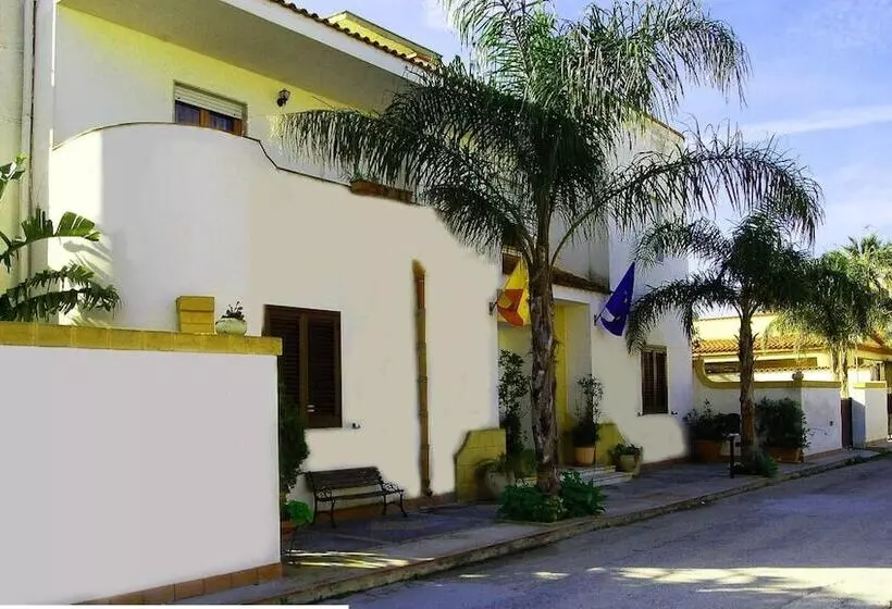 تختخواب و صبحانه Brunelli Residence