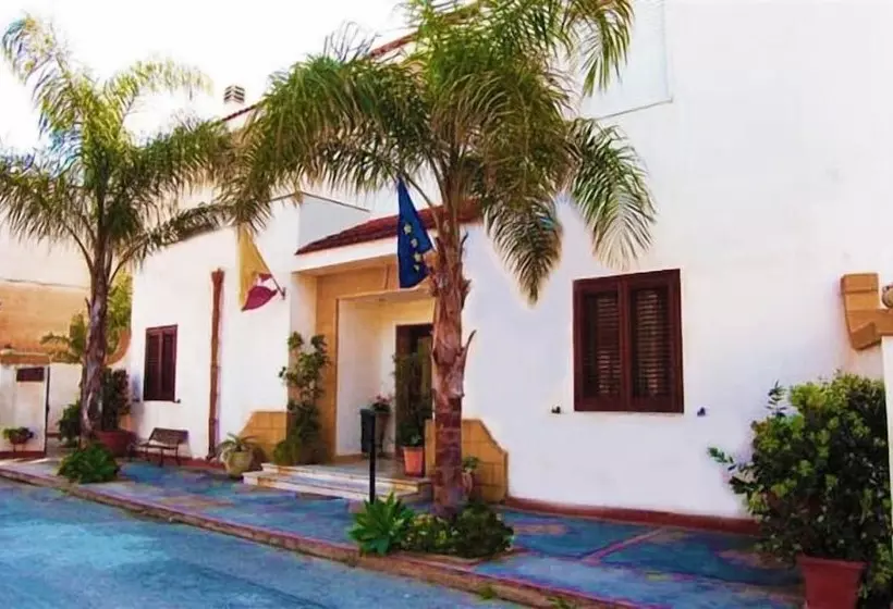 تختخواب و صبحانه Brunelli Residence