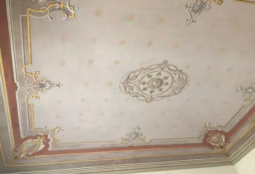 تختخواب و صبحانه Due Papi