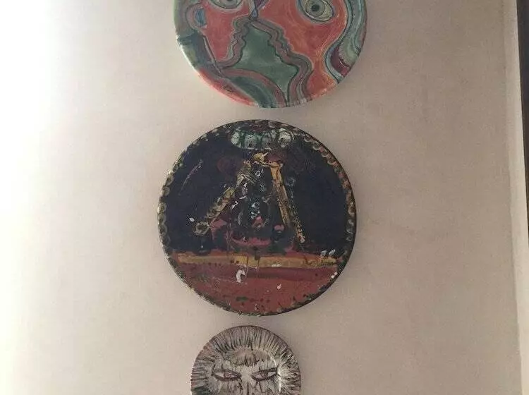 تختخواب و صبحانه Due Papi