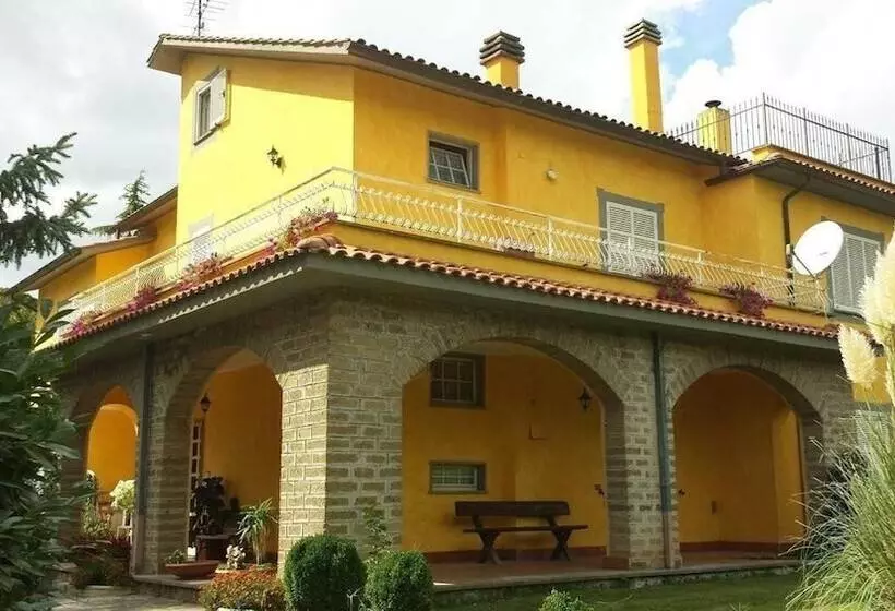 Aamiaismajoitus (B&B) Forum Cassii