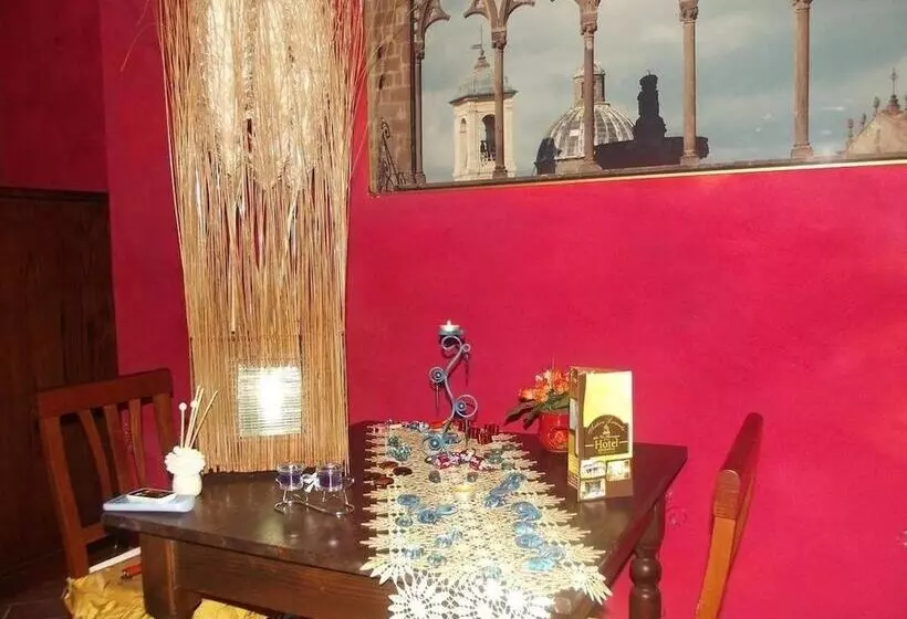 Aamiaismajoitus (B&B) Forum Cassii